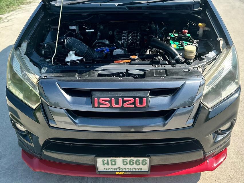ISUZU D-Max SPACECAB 1.9 X-Series Z 2016 9