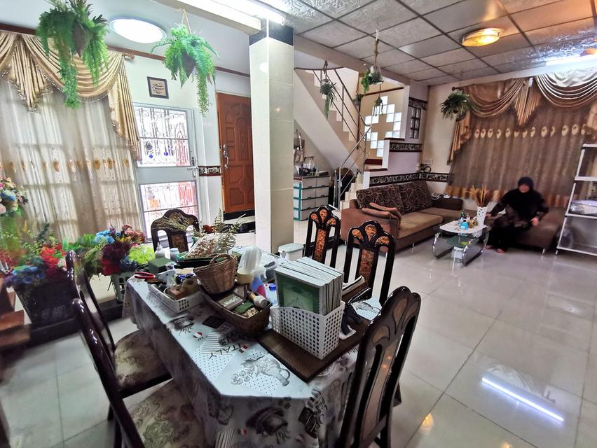 บ้านเดี่ยว “หลังมุม” บรรยากาศสงบ ทำเลพรีเมียม ย่านตลิ่งชัน ใกล้เมือง ใกล้รถไฟฟ้า