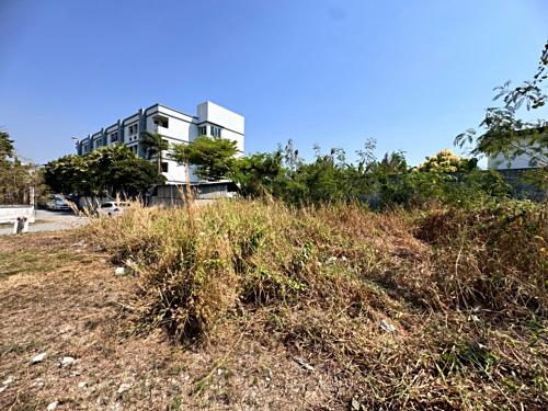 ขายที่ดินซอยลาดกระบัง3 ขนาด 371 ตร.วา (ถนนประชาทร) วิวลำธาร (N.1380) 2