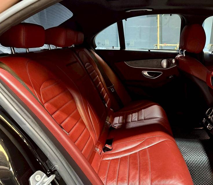 Benz C300e AMG Dynamic ปี 2019 9