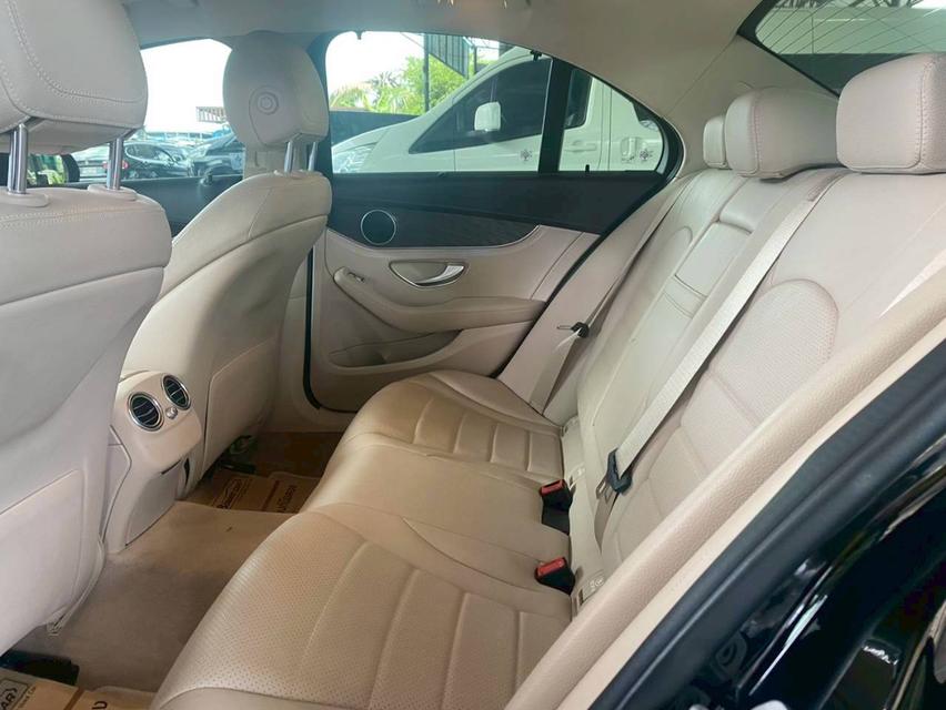 MERCEDES BENZ C-CLASS 350e EXCLUSIVE W205 เกียร์ AT ปี 2016 สีดำ เบนซิน HYBRIDเลขไมล์ 85,676 กม.ราคา 499,000 บาทโทร 09296998996B448 รูปที่ 11