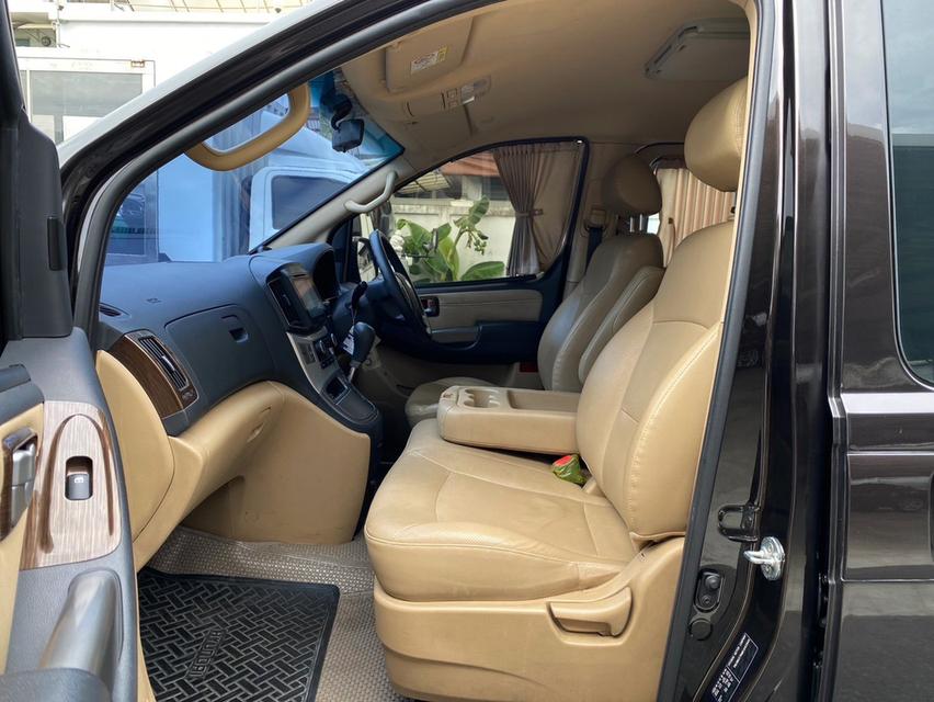 ขาย Hyundai H1 2.5Elite ปี18 12