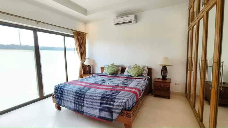 For rent pool villa Jomtien beach 70,000/month 9