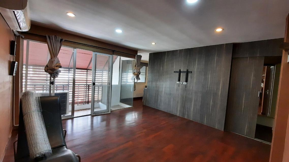 ขายด่วน พร้อมผู้เช่า ทาวน์เฮ้าส์ 4 ชั้น หมู่บ้านวราธรวิลล์ พัฒนาการ 44  14