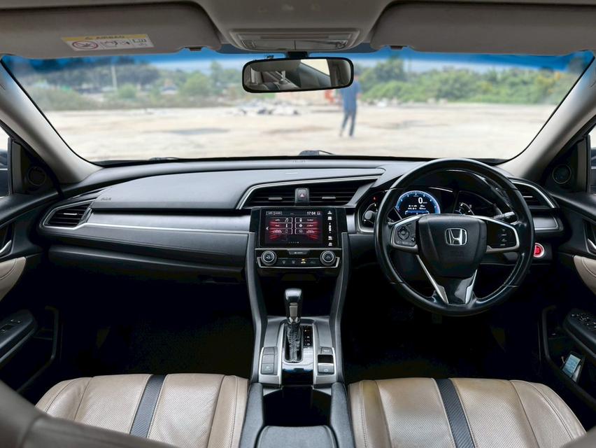 Honda Civic FC 1.8 EL CVT   2018 สีดำ  ออโต้  12