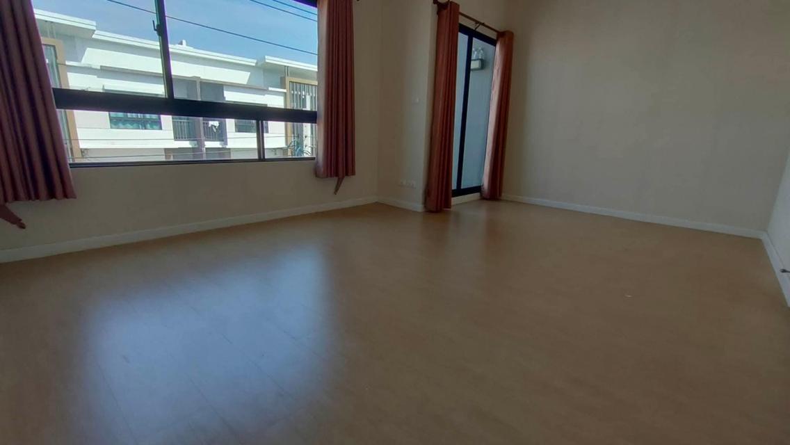 บ้านทาวน์โฮม3ชั้น ทำเลทองย่านดอนเมือง 12