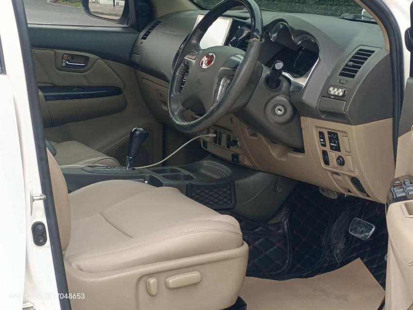 ขาย ปี 12 Toyota Fortuner 2.7 V รูปที่ 19