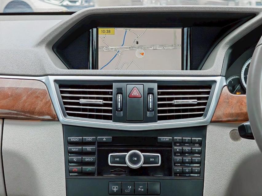 BENZ  E200 CGI 1.8 W212 7