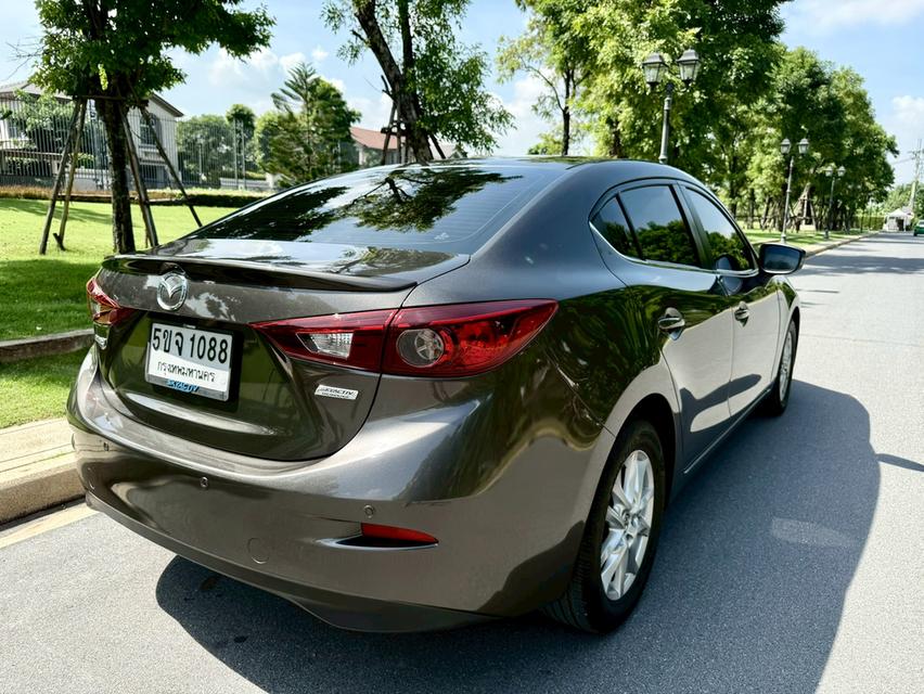 MAZDA3 2.0 C ปี 2016 6