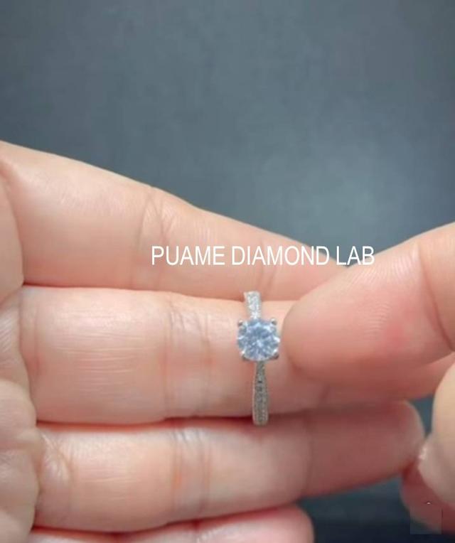 เเหวนเพชร ขึ้นตัวเรือน สั่งทำในเเบบที่ใจชอบ ราคาสบายกระเป๋า พร้อมใบรับประกันสินค้าทุกชิ้นที่ร้านปุอามี่ Diamond Lap Rama2 (095-8894732)