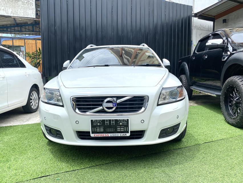 VOLVO V50 2.0 ปี2013