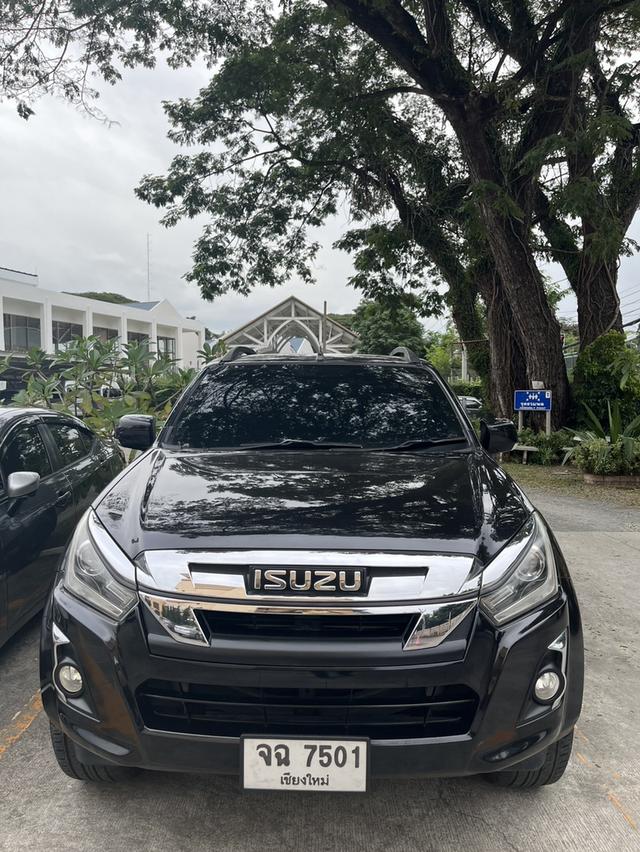 รถยนต์ ยี่ห้อ อีซูซุ 1.9 ปี 2019 2