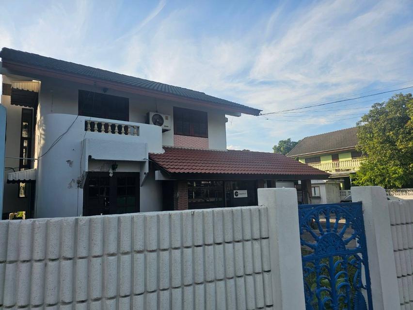 ขายบ้านพร้อมที่ดิน เนื้อที่ 190 ตร.ว. ซ.สุขาภิบาล5แยก1 9