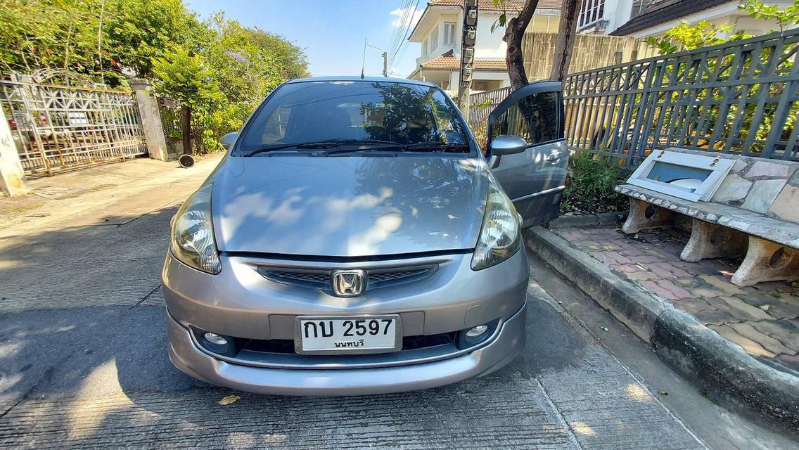 เจ้าของขายเอง Honda Jazz 1.5E (ปี 2006) ดูแลอย่างดี ไม่เคยชนหนัก ไม่เคยจมน้ำ รูปที่ 5