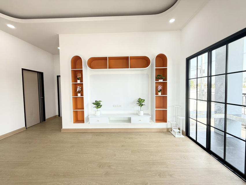 ขายบ้านเดี่ยวมือ 1 พร้อมอยู่ พานทอง 2