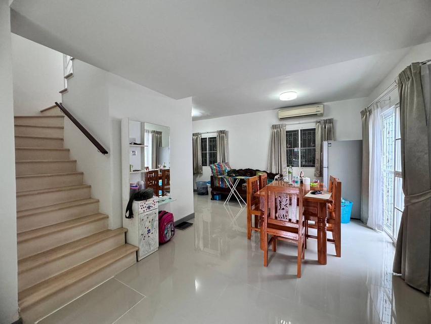 ให้เช่าบ้านแฝด รีโนเวทใหม่ พฤกษาวิลล์50/2 ถ.ราษฏร์พัฒนา สะพานสูง (N.1453)
