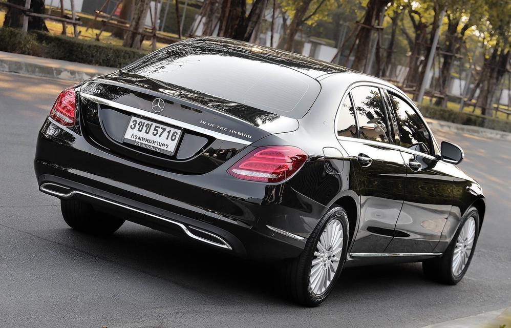 Mercedes Benz C300 BluceTec Hybrid Exclusive Sedan ปี 2015 วิ่ง 85,xxx โล