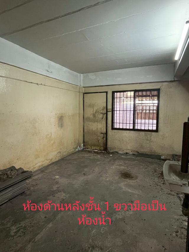 ขายอาคารพาณิชย์ 3.5 ชั้น เนื้อที่ 19 ตารางวา หมู่บ้านสินธานีวิลล่า ตำบลคลองกุ่ม อำเภอบึงกุ่ม กรุงเทพฯ 3