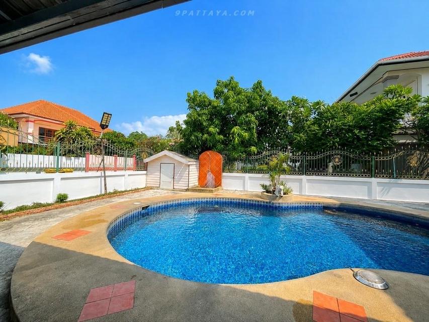 For Sale / For Rent — Private Pool House in South PattayaHouse for sale and rent in South Pattaya, located near Sukhumvit Rd, Pattaya Floating market 1