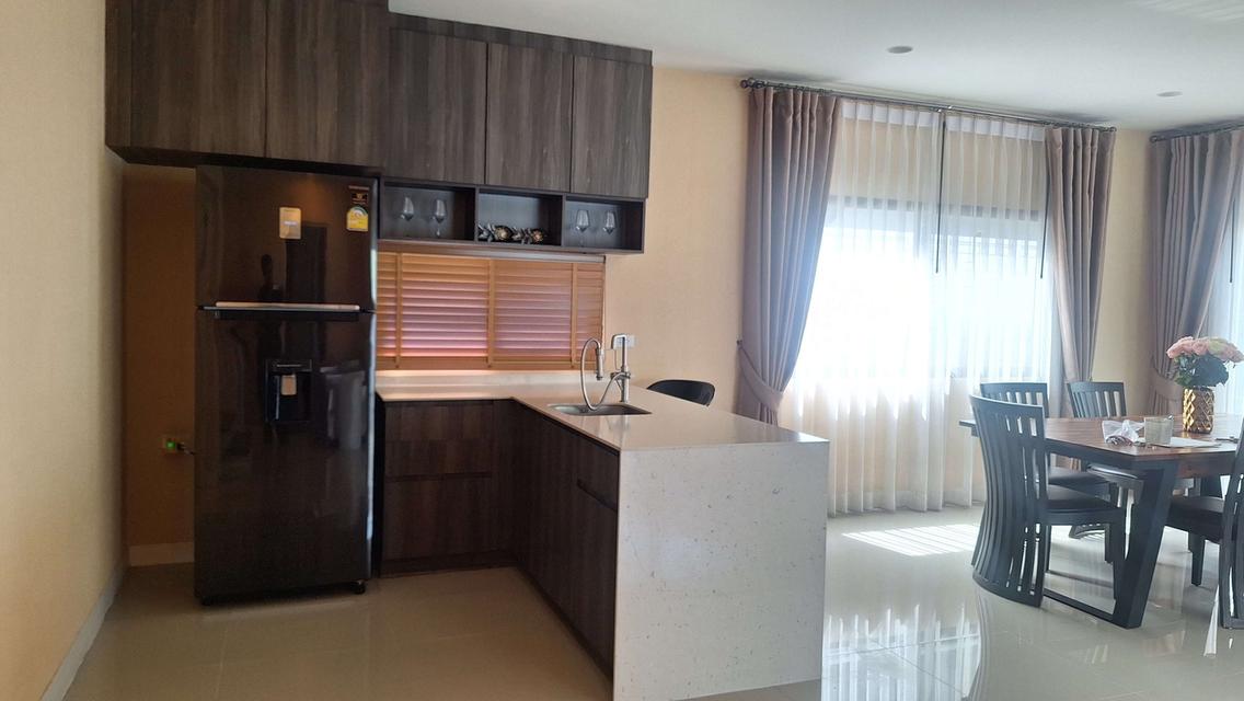 บ้านเดี่ยวให้เช่า ลำลูกกา คลอง 6 4ห้องนอน 4 ห้องน้ำ 3