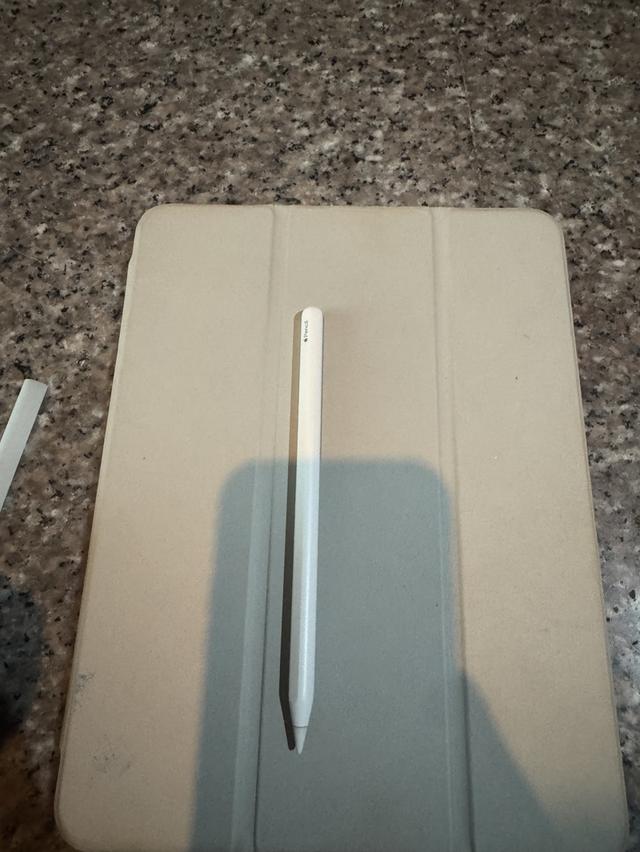 ขายApple Pencil Gen2ของแท้สภาพสวยมากๆใช้งานดีทุกๆฟังชั่นถูกๆ