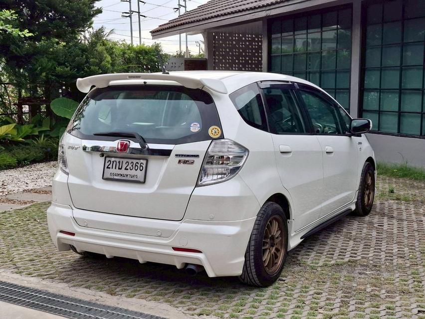 รหัสรถ KN2366 HONDA JAZZ 1.3 HYBRID ปี 2013 9