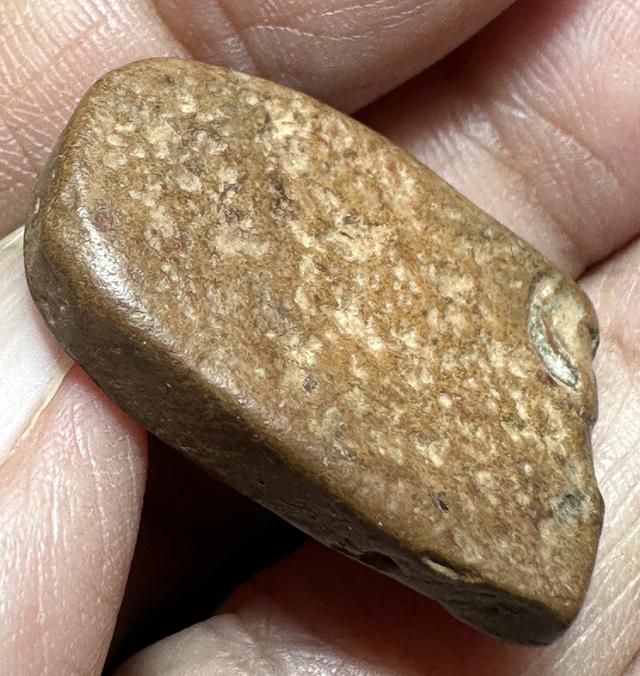 พระกำแพงซุ้มกอ พิมพ์กลาง