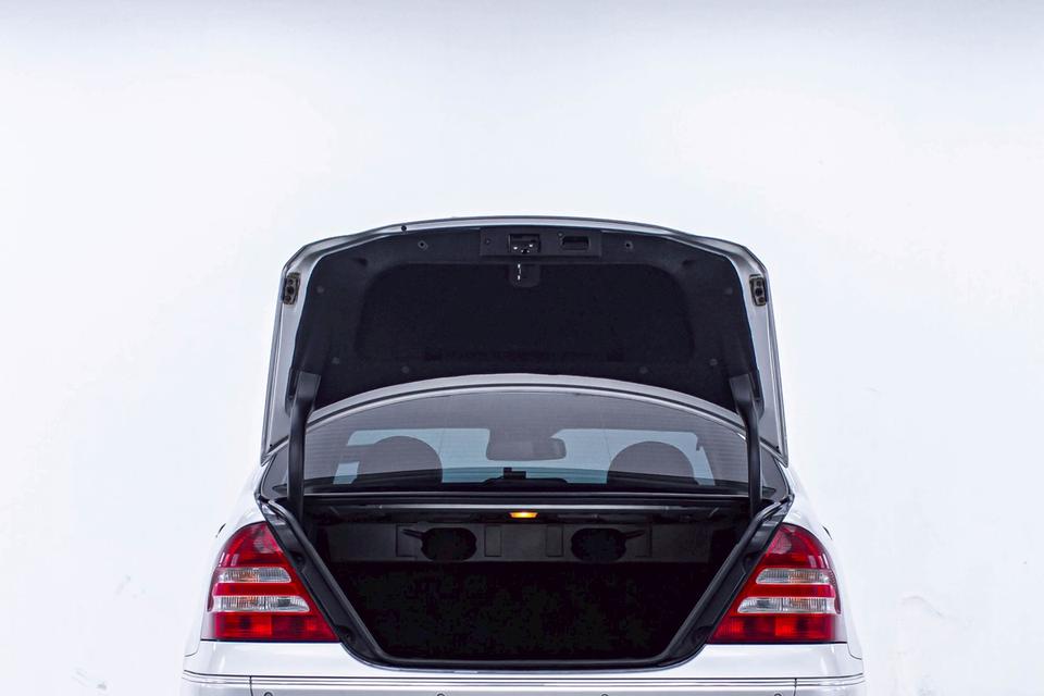 รหัสรถ 1E581 BENZ C230 KOMPRESSER 2005 12