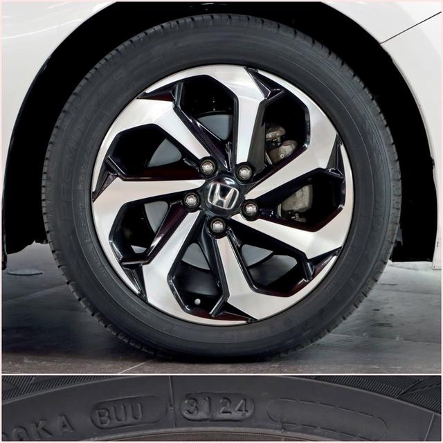 HONDA ACCORD 2.0 E i-VTEC ปี 2018 16