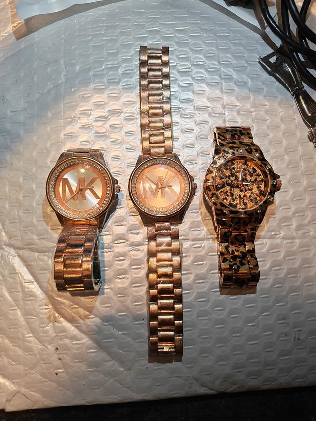 ขายเหมานาฬิกา​มือสอง รูปที่ 9