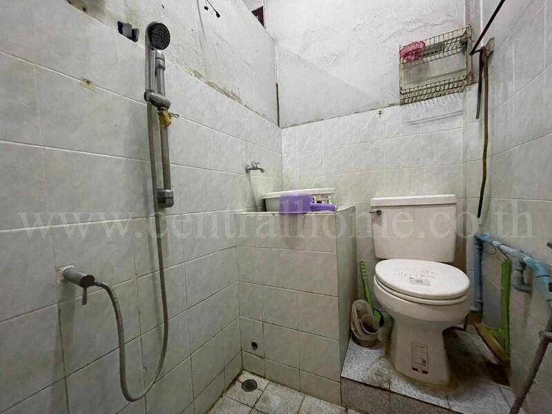 ทาวน์เฮ้าส์ ซอยจรัญสนิทวงศ์ 25 ทำเลดี อยู่ต้นซอย ติดถนนจรัญสนิทวงศ์ 10