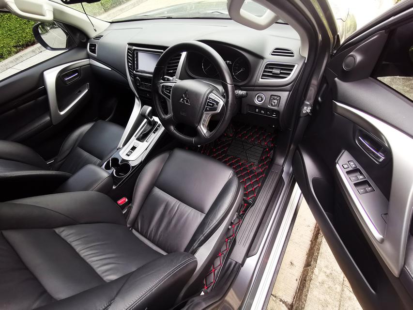 Mitsubishi Pajero Sport 2.4 GT Premium (ปี 2018) SUV AT 6
