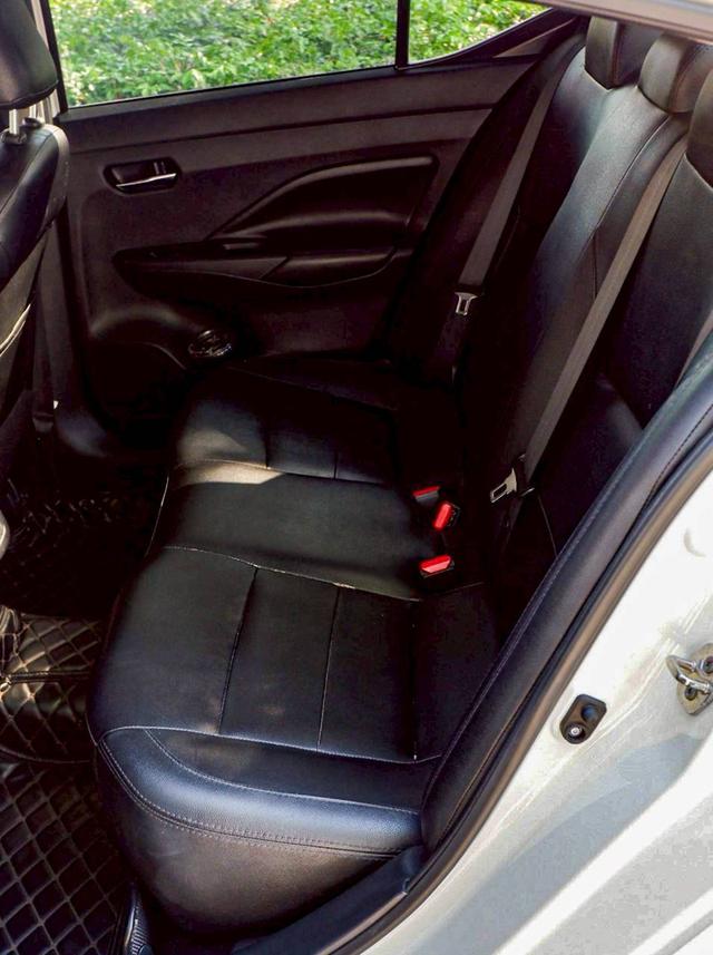 รหัสรถ QT6246 Nissan almera 1.0 VL เกียร์ Auto สีขาว ปี 2021 12