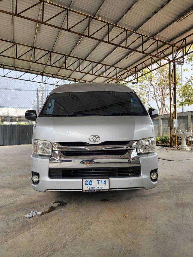 TOYOTA COMMUTER 3.0 2018