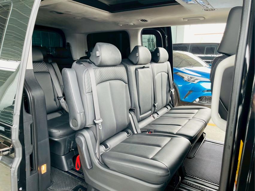 Hyundai Staria Premium 2022 15