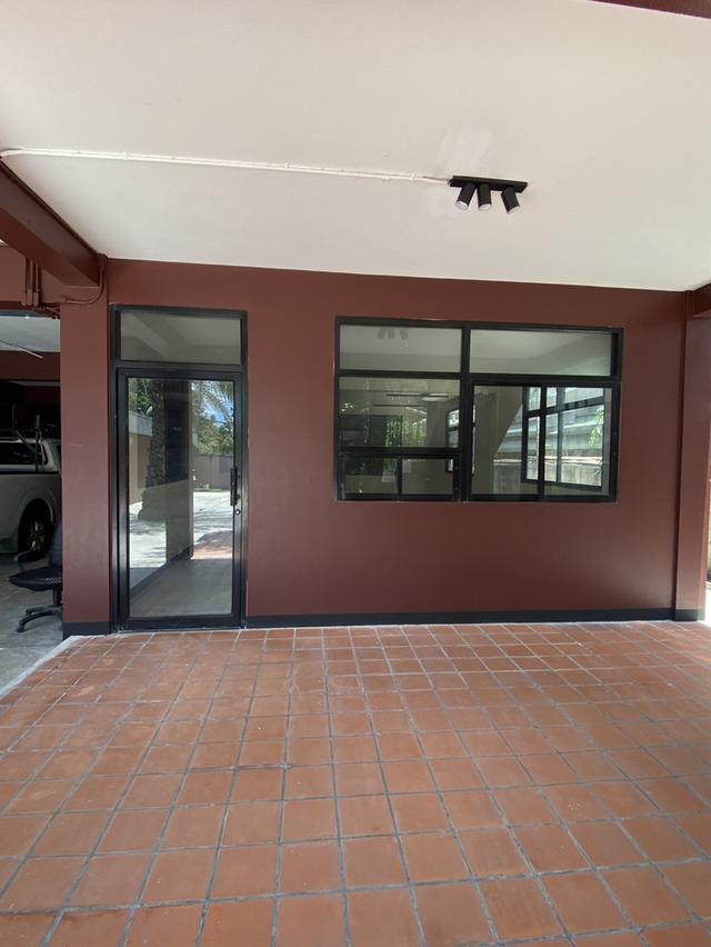 ให้เช่าออฟฟิศ 4 ชั้น | 840 ตร.ม. | ใกล้ BTS บางจาก เพียง 10 นาที ทำเลดี กรุงเทพฯ ถนนสุขุมวิท – บางจาก – อ่อนนุช 2