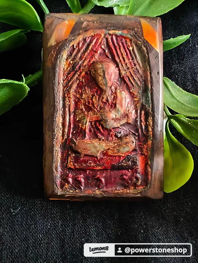 พระสมเด็จเนื้อแก้วน้ำผึ้งโบราณ พิมพ์หลวงปู่โต หลังลายมงคลดอกไม้และยันต์อักขระขอม งานพุทธศิลป์สวยแปลกตา รูปที่ 2