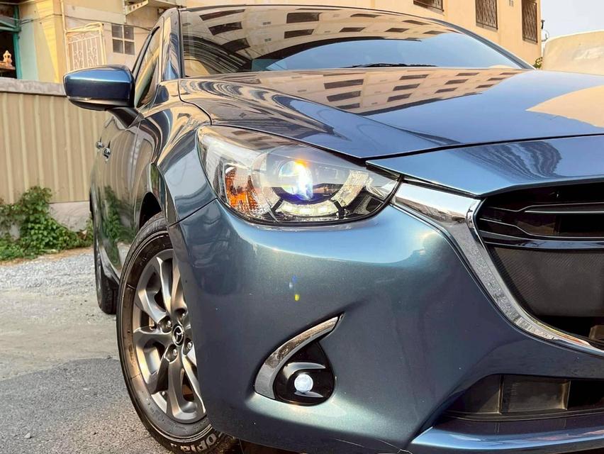 Mazda 2 1.3 Sport High plus (MNC) ปี 2018 สีน้ำเงิน รูปย่อยที่ 4