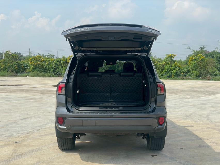 FORD EVEREST Y22 a 23 Wagon 4dr Titanium+7stAuto 4WD 2.0DTTi (Bi-Turbo) 10sp สีเทาดำ  9