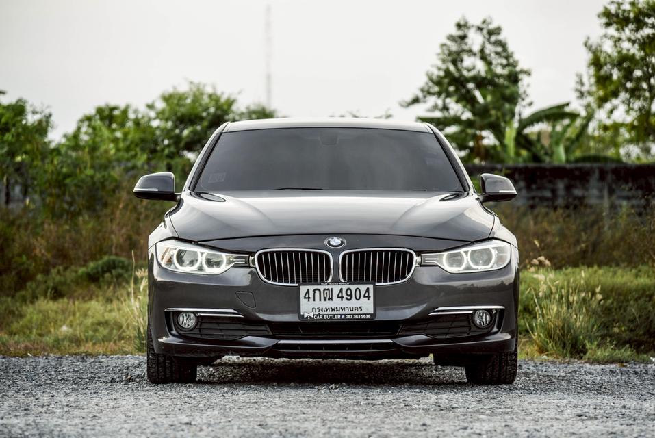 รหัสรถ CBL4904 BMW 320i 2.0 Luxury [F30] AT 2015 2