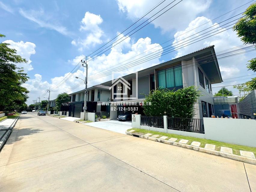หมู่บ้านสราญสิริศรีวารี 1 ซ.ลาดกระบัง 54 (ถนนวัดศรีวารีน้อย) ต.ศีรษะจรเข้น้อย อ.บางเสาธง  สมุทรปราการ  1