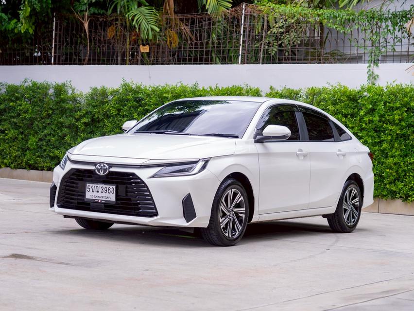 Toyota Yaris Ativ 1.2 Smart ปี 2024