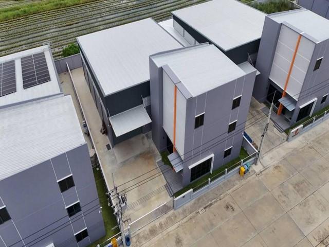 PB5779 ขายโกดังและสำนักงานออฟฟิศ ย่านลำลูกกา คลอง8 MINI FACTORY พื้นที่สีม่วง ติดถนนลำลูกกา ใกล้มอเตอร์เวย์ 8