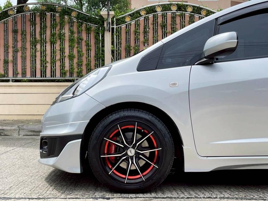 HONDA JAZZ 1.5 V (MNC) โฉมGE ปี 2014