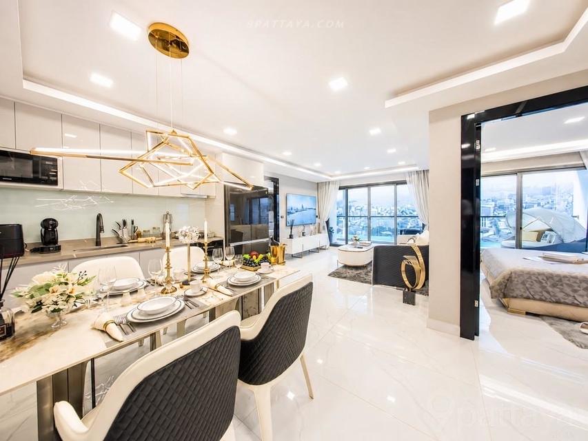 Grand Solaire Noble Pattaya for SaleSpacious 2-bedroom condo in Central Pattaya.2 bedrooms, 2 bathrooms94 sq.m.Foreign Quota availableFloors 5–42 1