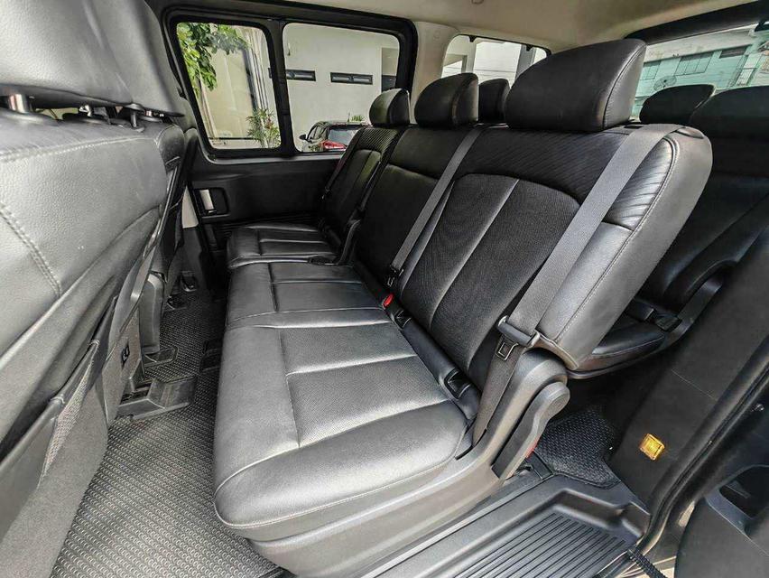 2023 HYUNDAI STARIA  2.2 SEL รูปที่ 11
