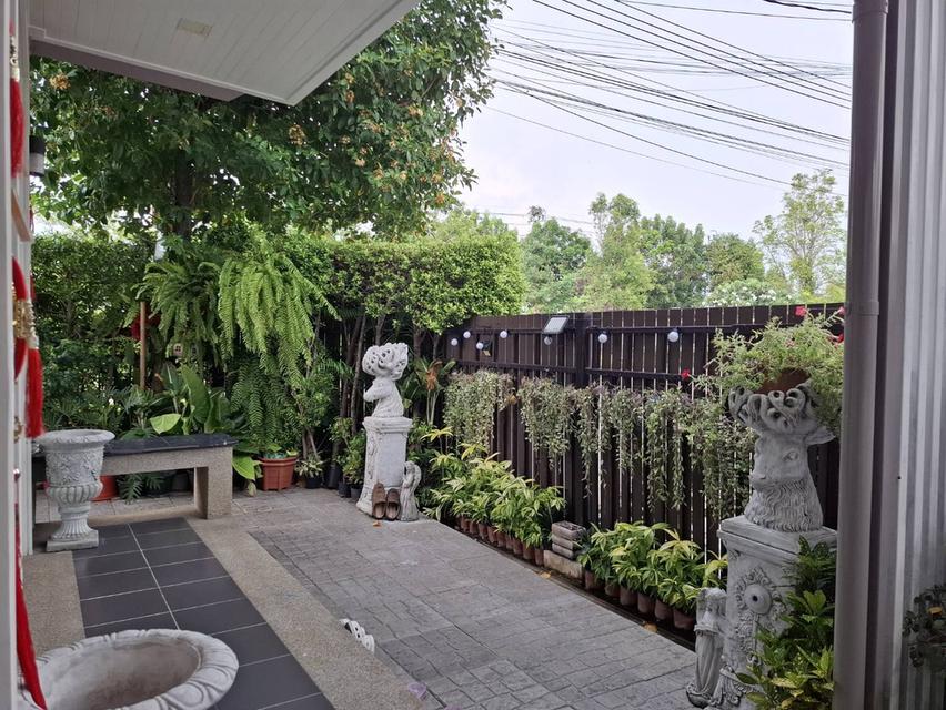 บ้านเดี่ยว หลังมุมติดสวน 9