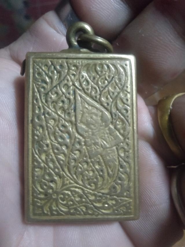 พระสมเด็จ  สภาพพระดีปกติ100% 2