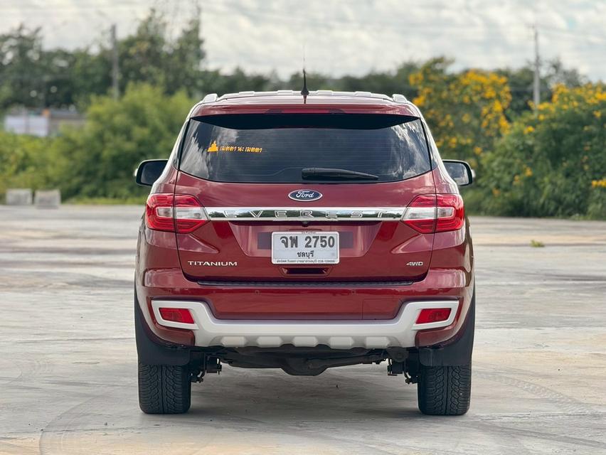 FORD EVEREST Wagon 4dr Titanium+ 7st Auto 6sp 4WD 3.2DCT (Navi)Y17สีแดง เกียร์ออโต้  7