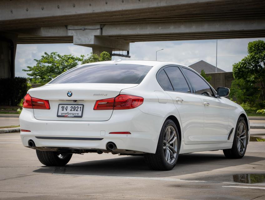 BMW 520D 2.0 SPORTS ปี 2018 4